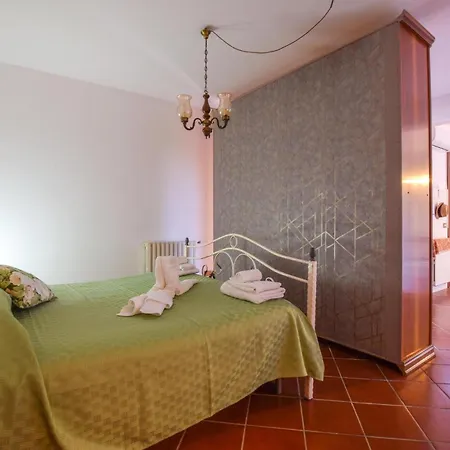 4 Bedroom Stunning In Trabia