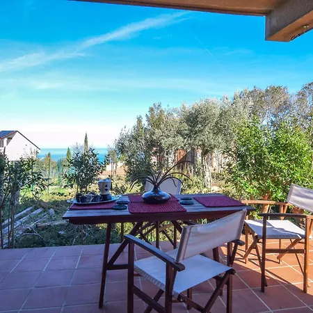 Casa vacanze 4 Bedroom Stunning In *